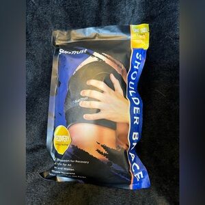 Size large never used shoulder splint.